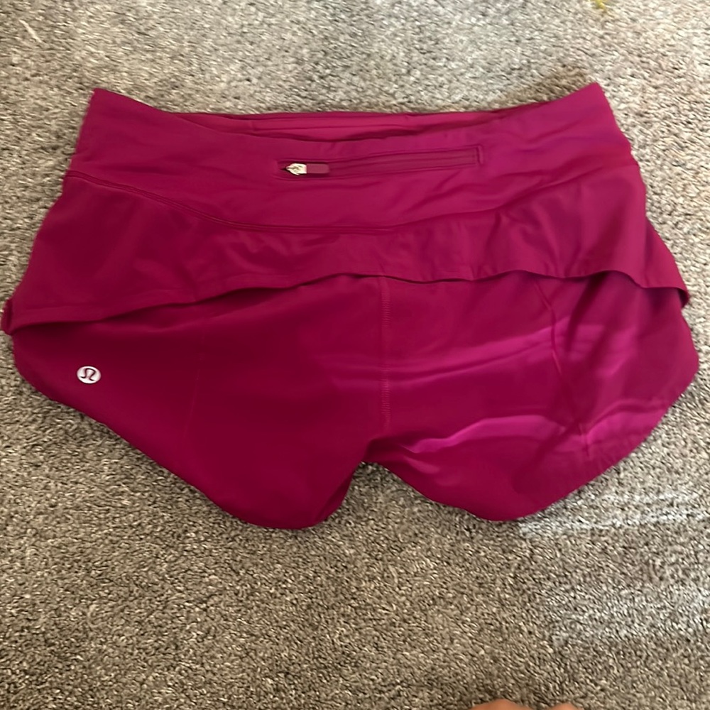 Lululemon purple size 4 speed ups